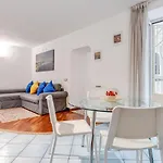 Guesthost - Casa Querida Central & Elegant Flat
