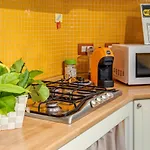 Guesthost - Casa Querida Central & Elegant Flat